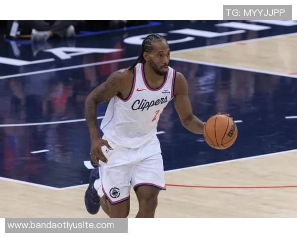 快船队迎来乔治复出但小卡伤情未明球队前景堪忧