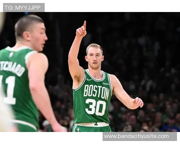 豪泽坚定支持普理查德期待他重拾状态并提升投篮表现