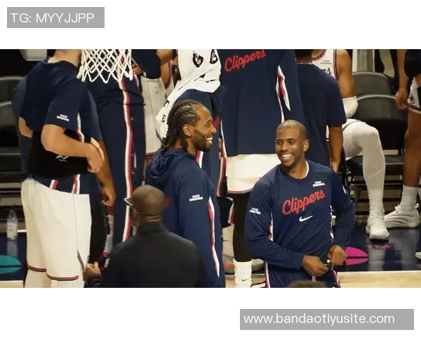 弗莱谈快船交易保罗认为球队对球员价值的权衡至关重要