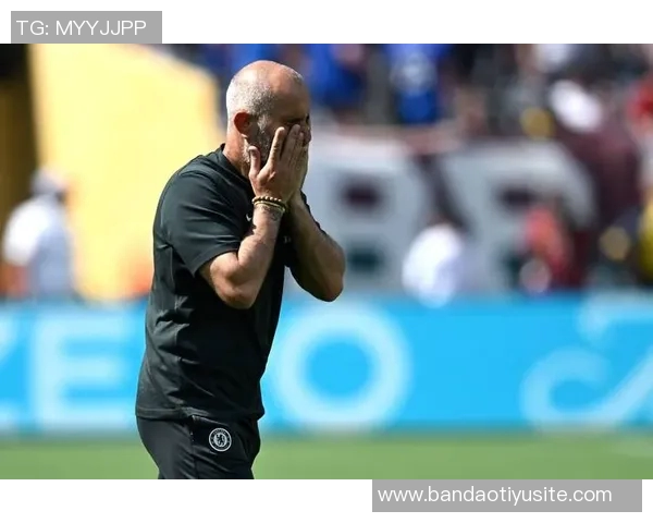 英超激战即将来袭曼联1月双雄对决曼城与阿森纳